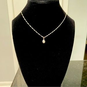 NWOT Sterling Silver Freshwater Pearl Necklace